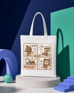Bolsa tote blanca con los cuatro sellos con frases para profes: Enseñar también es dejar huella, Café para educar, Ama lo que haces y Pequeñas semillas, grandes historias