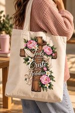 Bolsa tote con la cruz de madera, peonías y la frase Todo lo puedo en Cristo que me fortalece