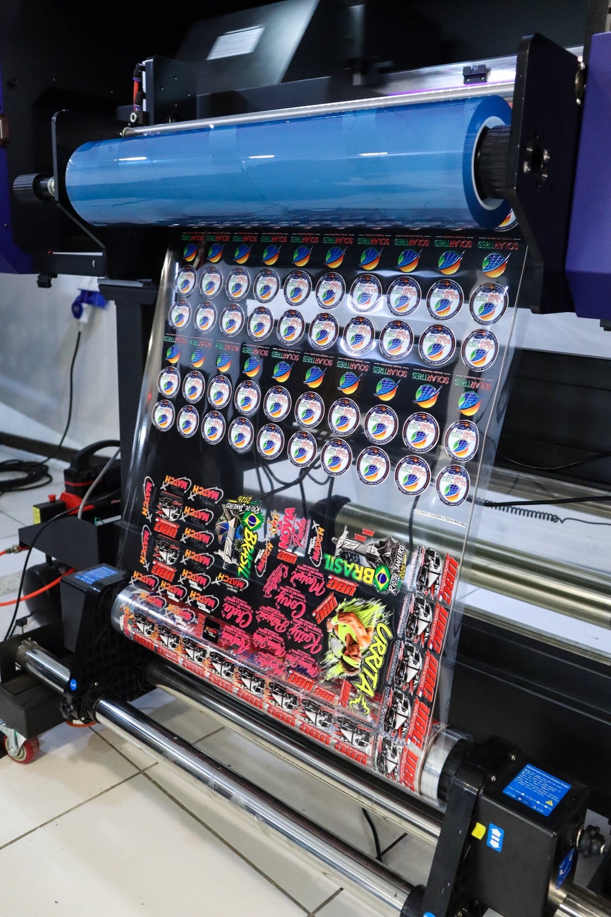 Impresión DTF UV en el taller de TAGO